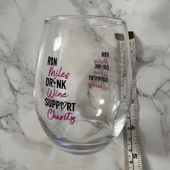 Stemless mini wine glasses set of two . - Picture 2 of 6